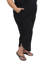 Ladies Button Detail Capri | R299.90 | Eagle Clothing | Plus Size | Big & Tall