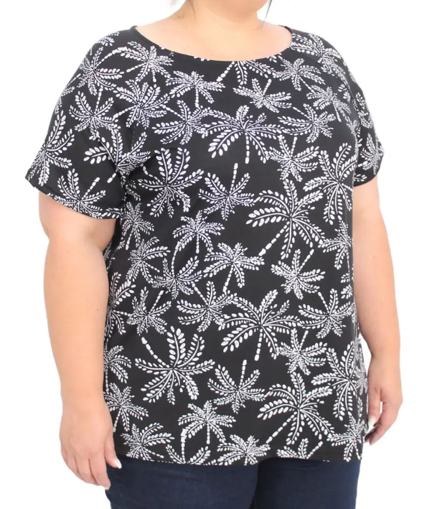 Ladies Printed Batwing Top | R269.90 | Eagle Clothing | Plus Size | Big & Tall