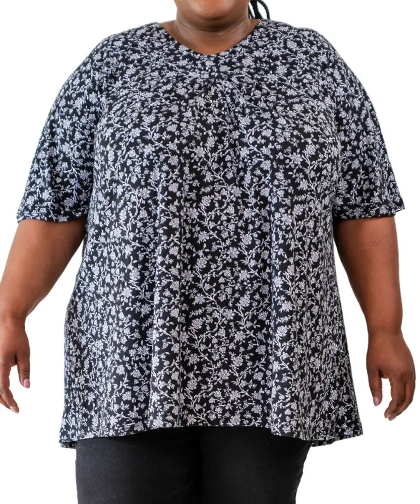 Floral print short-sleeved top featuring a round neckline from Ladies Printed Fancy Tunic