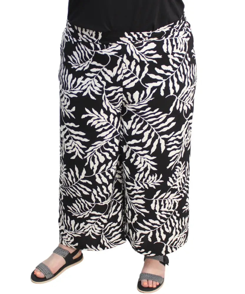 Ladies Printed Wide Leg Capri | R299.90 | Eagle Clothing | Plus Size | Big & Tall