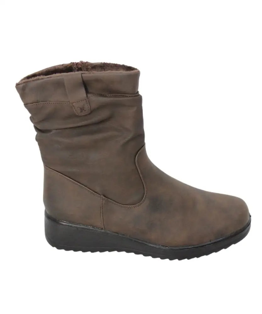 Ladies Savoy Rouged Ankle Boot | R499.90 | Eagle Clothing | Plus Size | Big & Tall